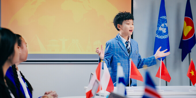 Trường Quốc Tế Nam Mỹ UTS - Beyond Learning.Future Ready - UTS