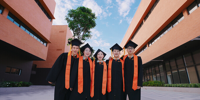 Trường Quốc Tế Nam Mỹ UTS - Beyond Learning.Future Ready - UTS