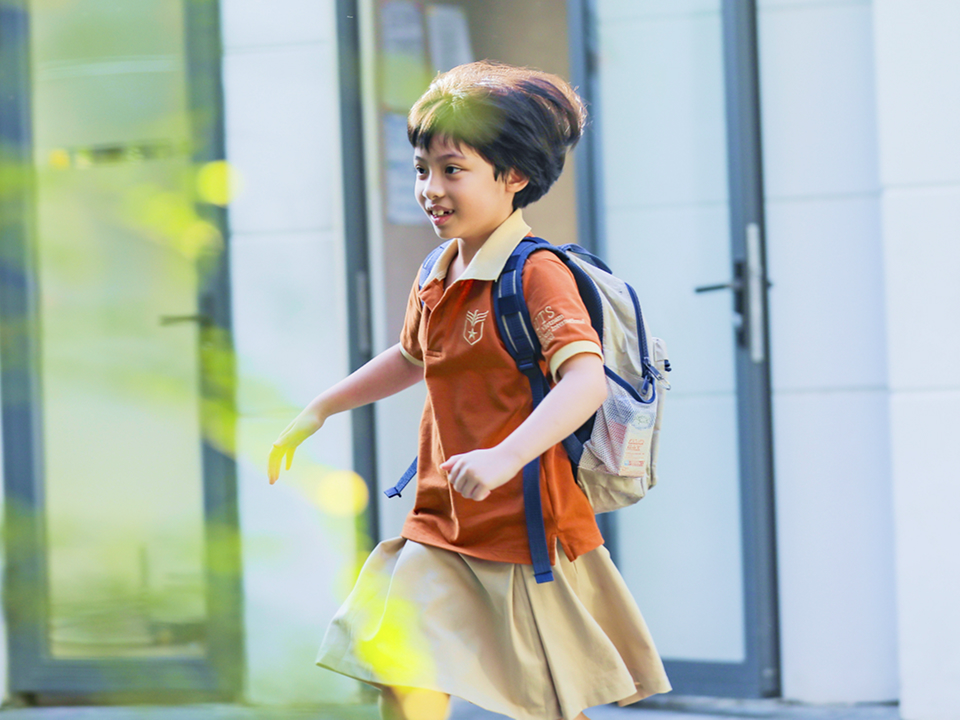 Trường Quốc Tế Nam Mỹ UTS - Beyond Learning.Future Ready - UTS