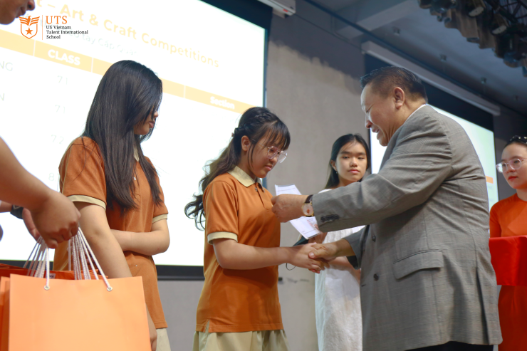 Closing Ceremony Secondary Academic Year 2021-2022: The Journey Our Unique Seeds Grow