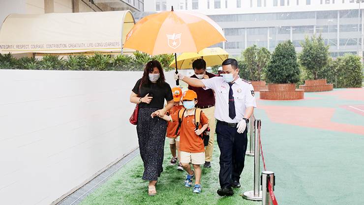 [Human of UTS] – Đội ngũ bảo vệ của UTS: “Dù là 100 hay 1000 học sinh, chú cũng sẽ cố gắng nhớ hết tên từng bạn!”