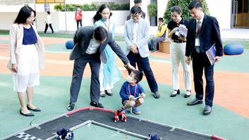 Math Open Day 2021 at UTS: Fantastic Mathematics world